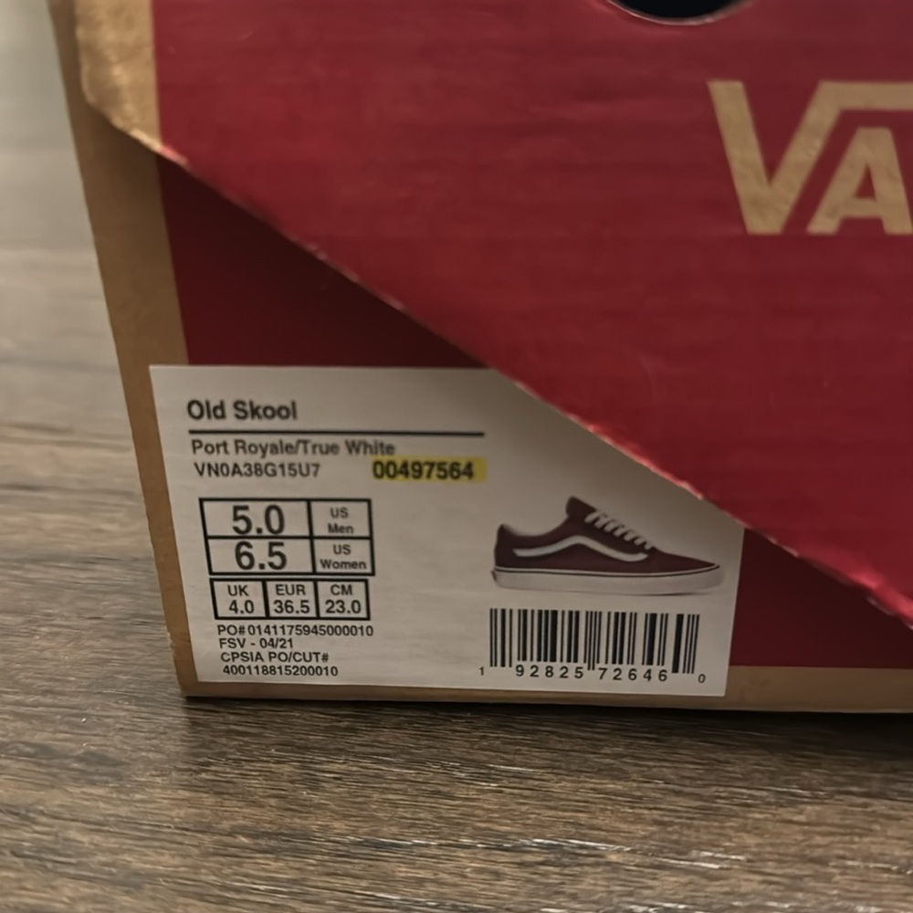 Vans - Picture 5 of 5